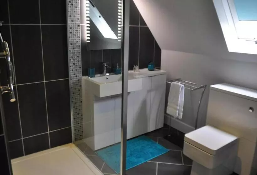 צימר Canford Crossing