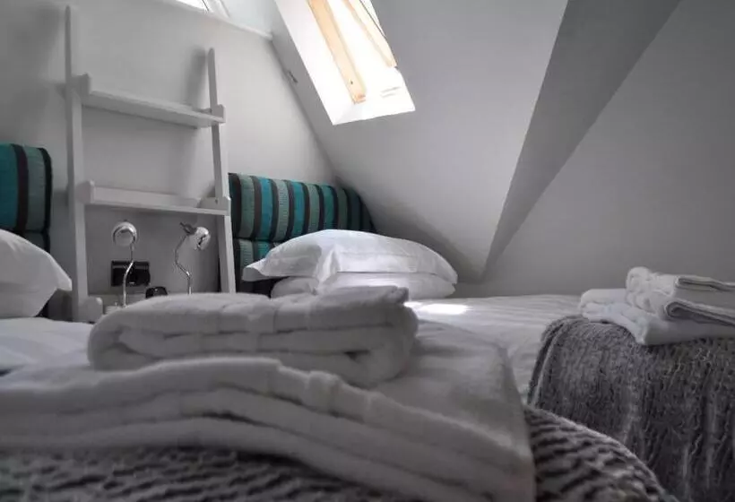 צימר Canford Crossing