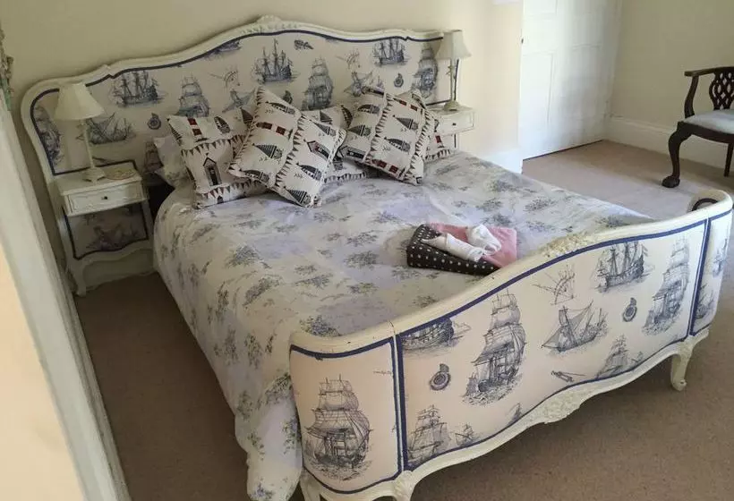 Bed and Breakfast The Priory