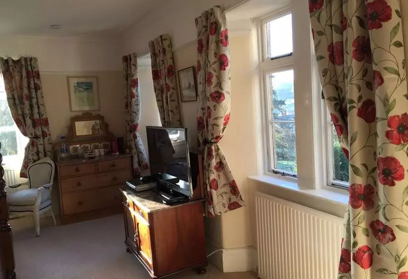 Bed and Breakfast The Priory