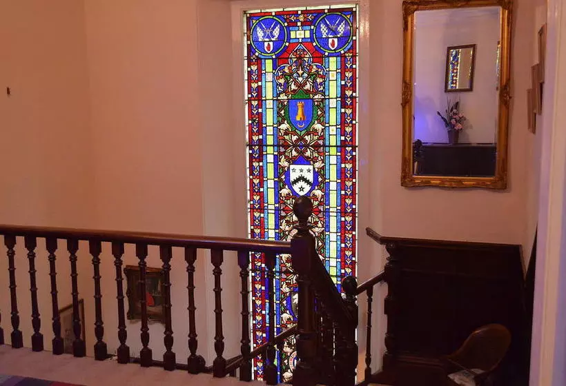 Bed and Breakfast The Priory