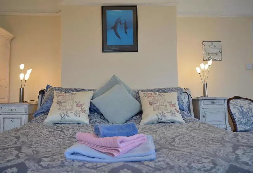 Bed and Breakfast The Priory