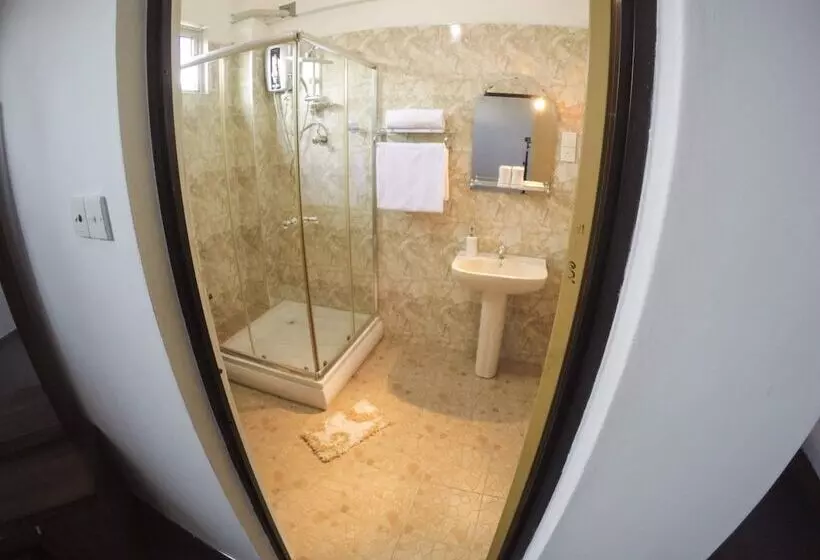 ベッドアンドブレックファースト White Palace