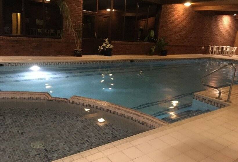 Four Seasons Bed And Breakfast