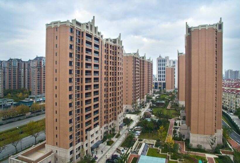 Green Court Place Jinqiao Middle Ring Shanghai