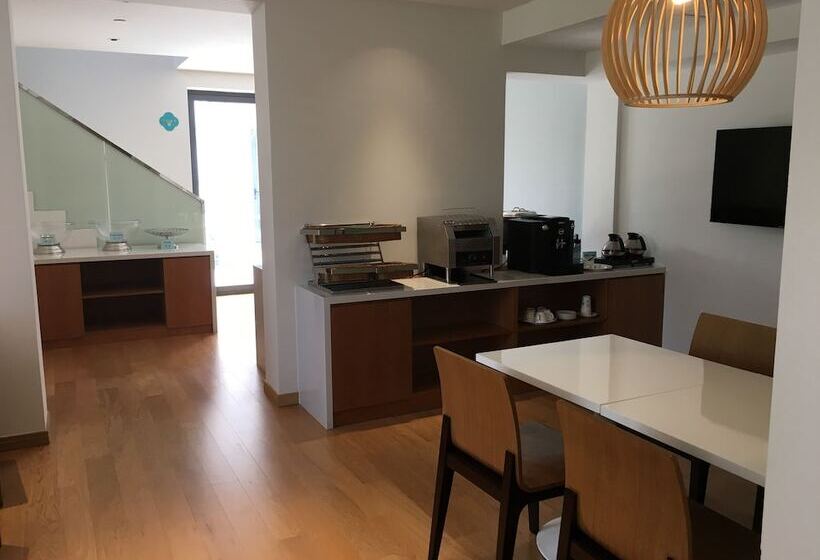 Green Court Place Jinqiao Middle Ring Shanghai