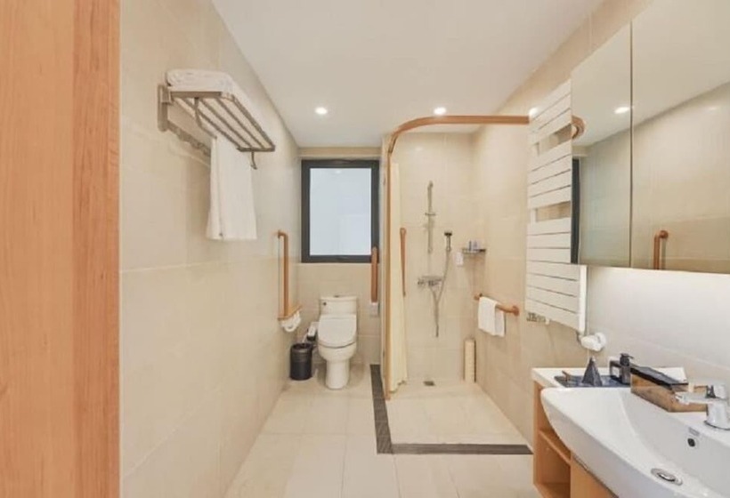 Green Court Place Jinqiao Middle Ring Shanghai