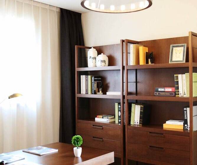 Green Court Place Jinqiao Middle Ring Shanghai