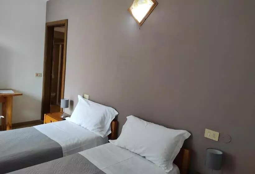Отель Albergo Stella D Italia