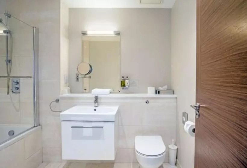 Cotswolds Hotel & Spa