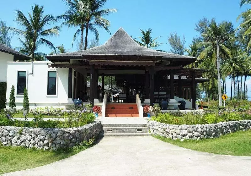 Отель Khaolak Blue Lagoon Resort Sha Extra Plus