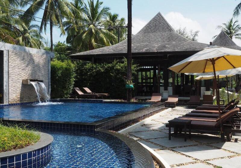 فندق Khaolak Blue Lagoon Resort  Sha Extra Plus