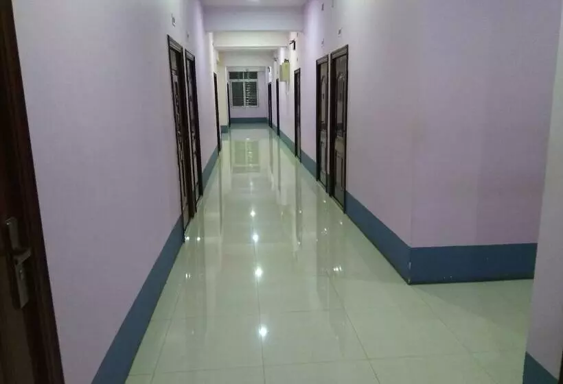 هتل Man Shwe Li