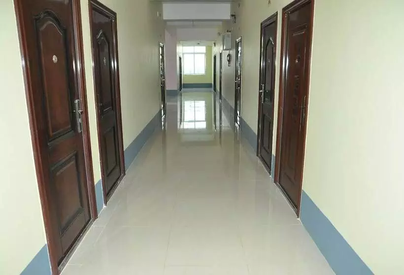 هتل Man Shwe Li
