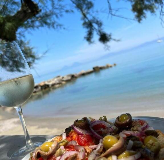 בית מלון כפרי Testa Di Monaco Natural Beach