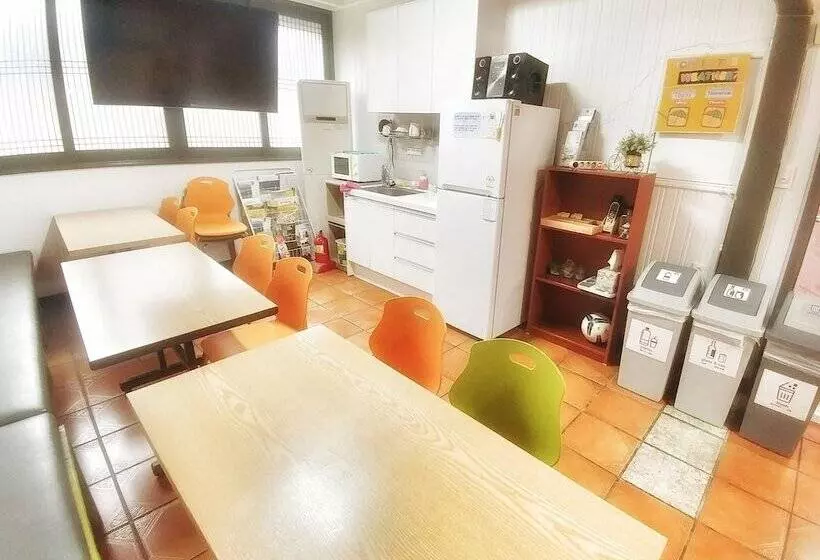 Pension (Hôtel basse catégorie) Jeju Masil Guesthouse