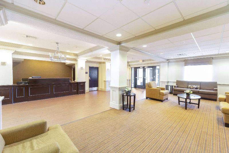 Отель Ramada By Wyndham Jackson Ms