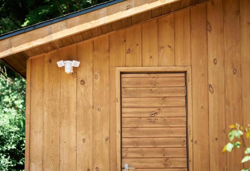 مبيت وإفطار Pension Asanebou