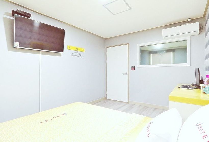 בית מלון כפרי G