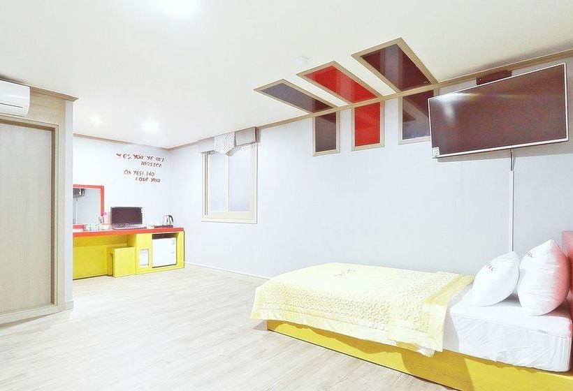 בית מלון כפרי G