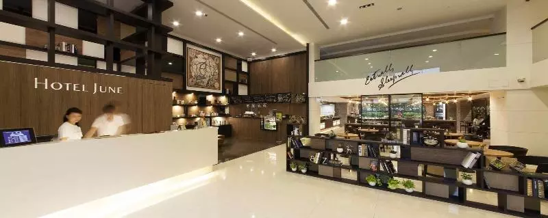 هتل Check Inn Taipei Neihu