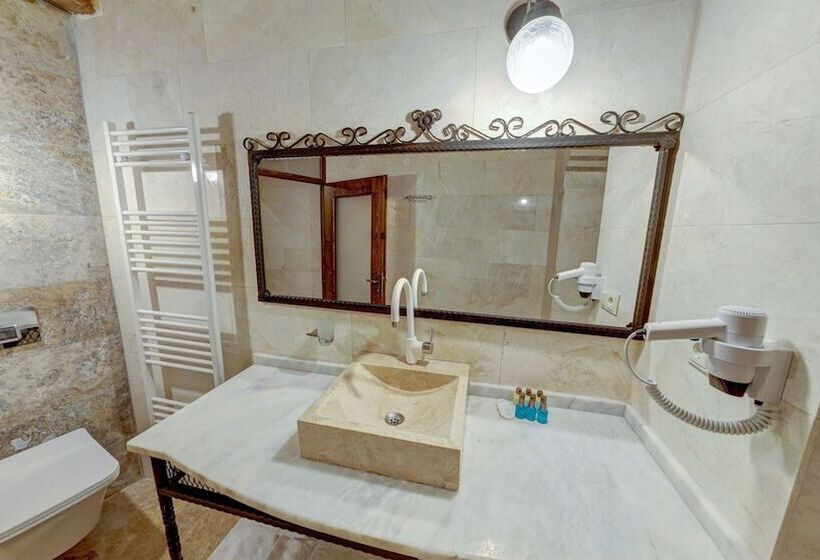 هتل Elegance Cave Suites & Restaurant