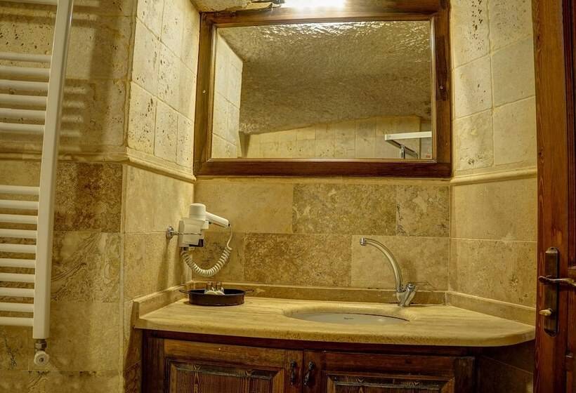 هتل Elegance Cave Suites & Restaurant