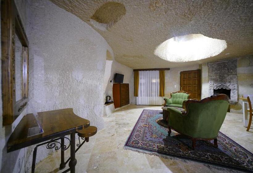 هتل Elite Cave Suites