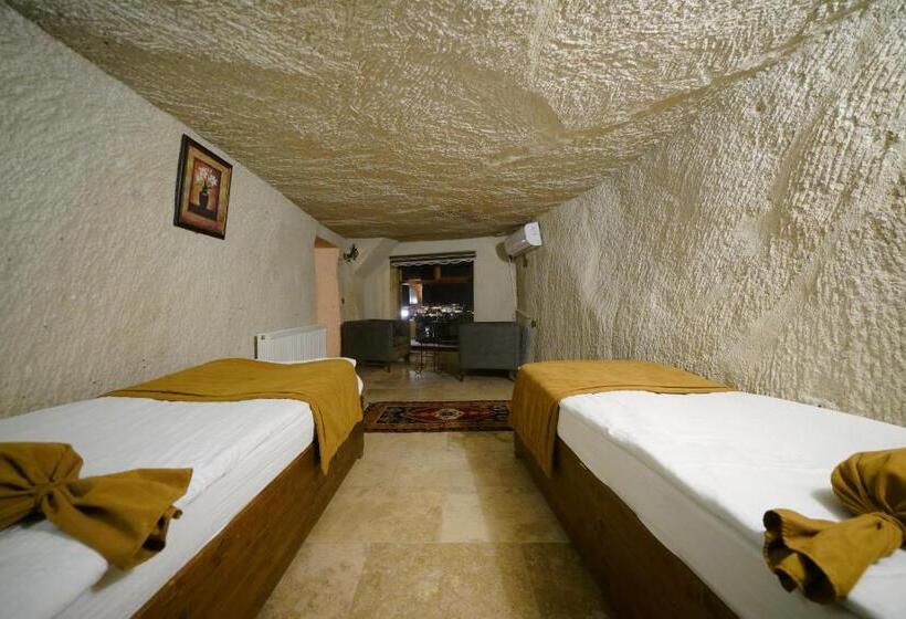 هتل Elite Cave Suites