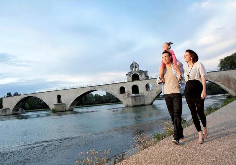 Hotel F1 Avignon Centre Courtine Gare Tgv