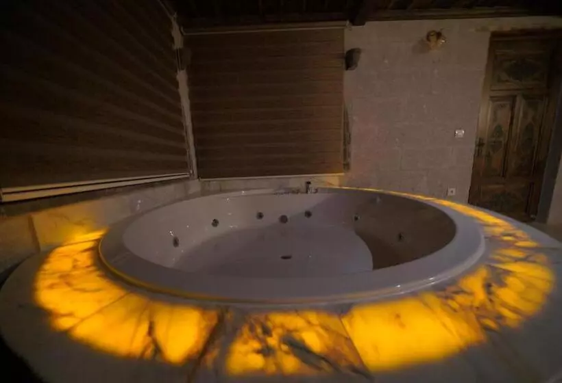 호텔 Goreme Valley Cave House