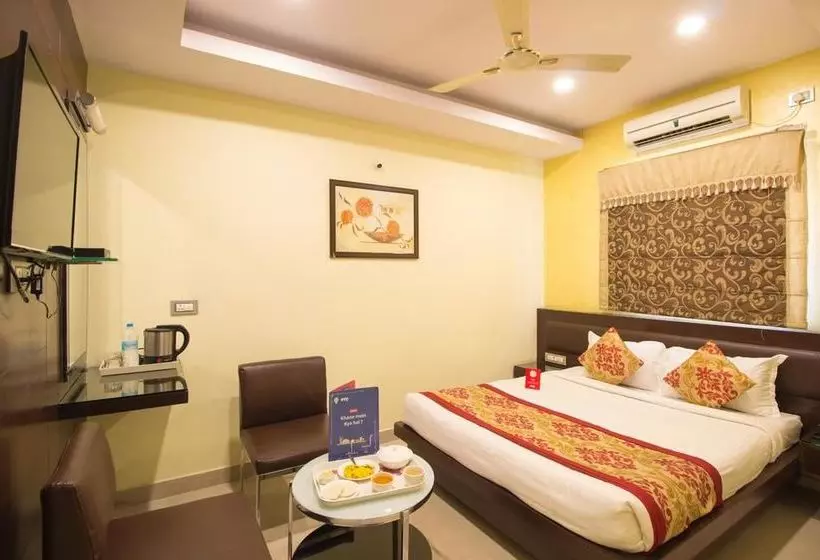 ホテル Oyo Rooms Koti Imlibun Bus Station