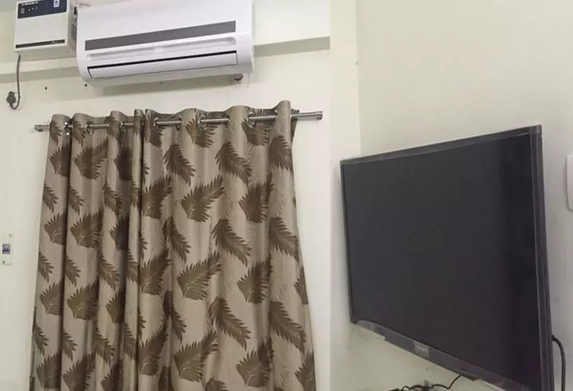 ホテル Oyo Rooms Saidapet