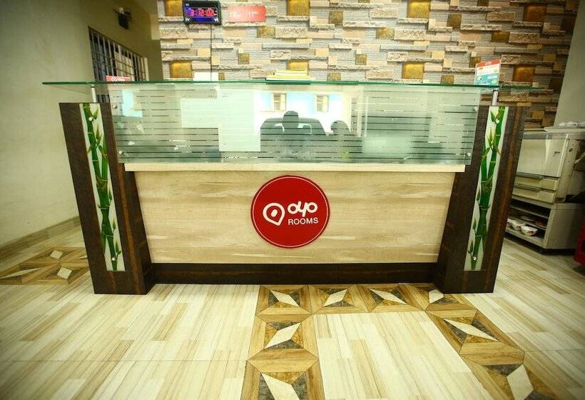 هتل Oyo Rooms Tambaram Airport Road Mepz