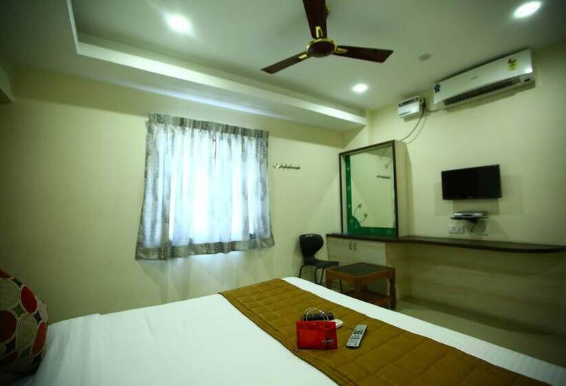 هتل Oyo Rooms Tambaram Airport Road Mepz