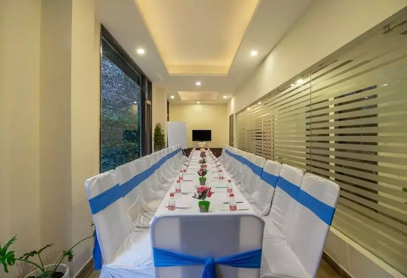 فندق Snow Valley Resorts Shimla