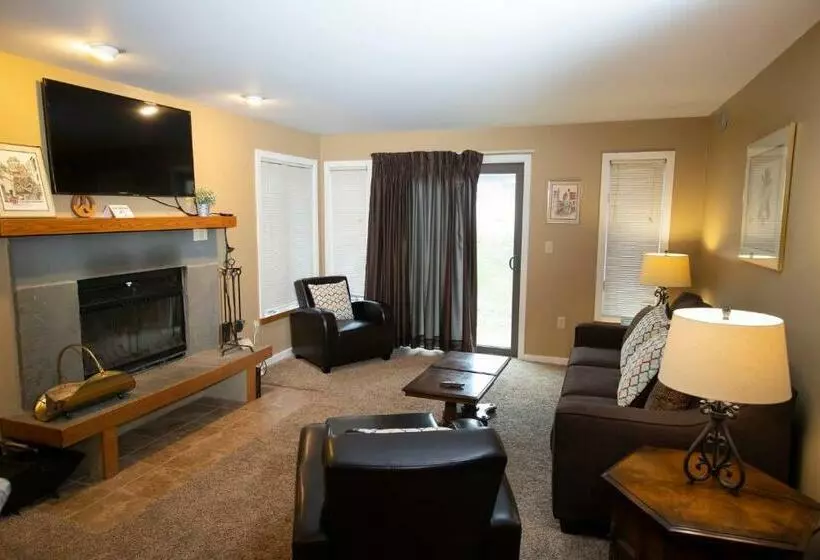 Mountain Lodge At Okemo