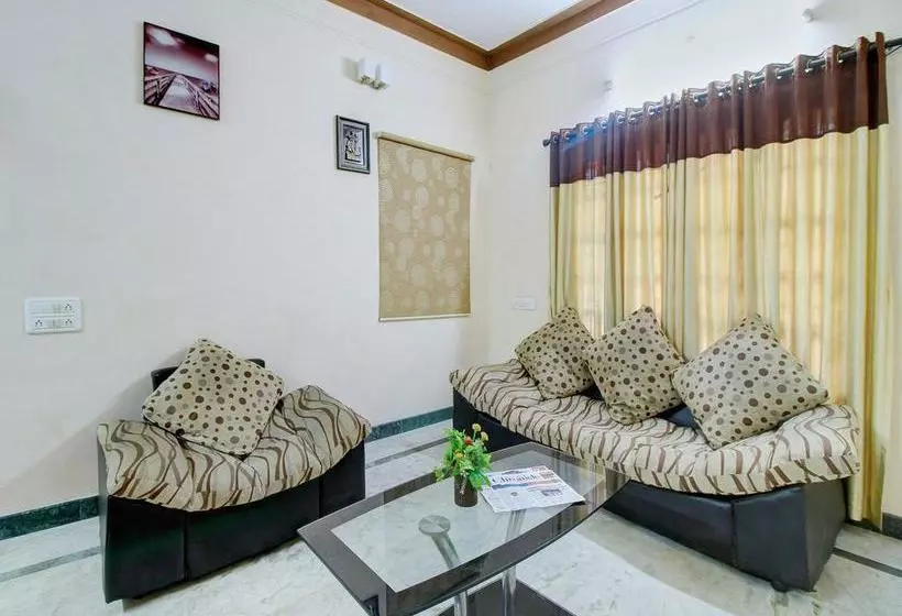 Oyo Apartments Dlf It Park