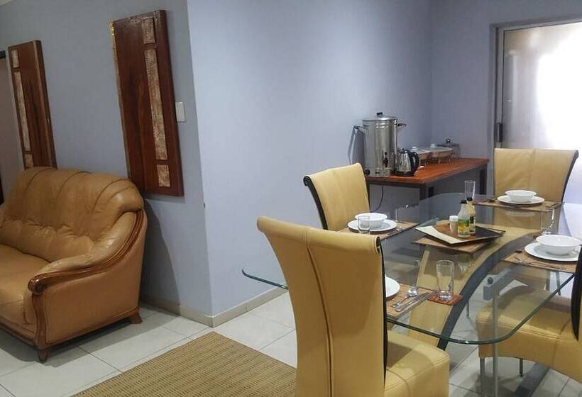 פנסיון Furnace Lodge