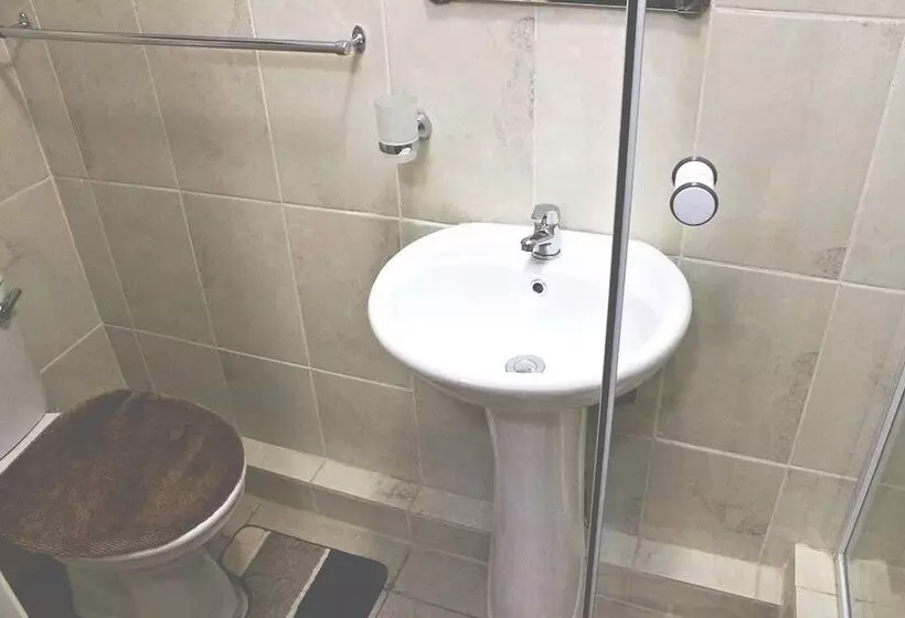 بنسيون Furnace Lodge