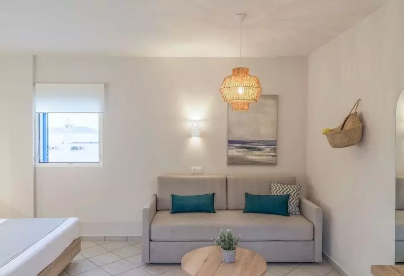 Romantica Hotel Apartments