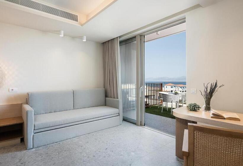 Romantica Hotel Apartments