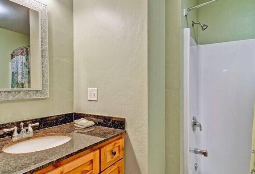 Scenic Wonders Sequoias 3 Bedrooms