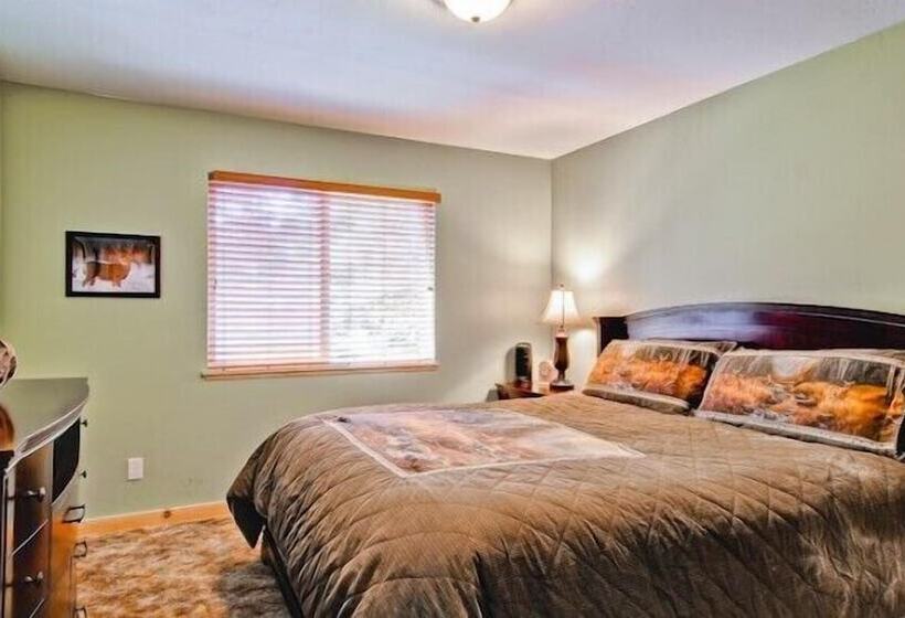 Scenic Wonders Sequoias 3 Bedrooms