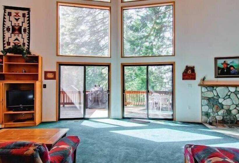 Scenic Wonders Yosemite View 3 Bedrooms