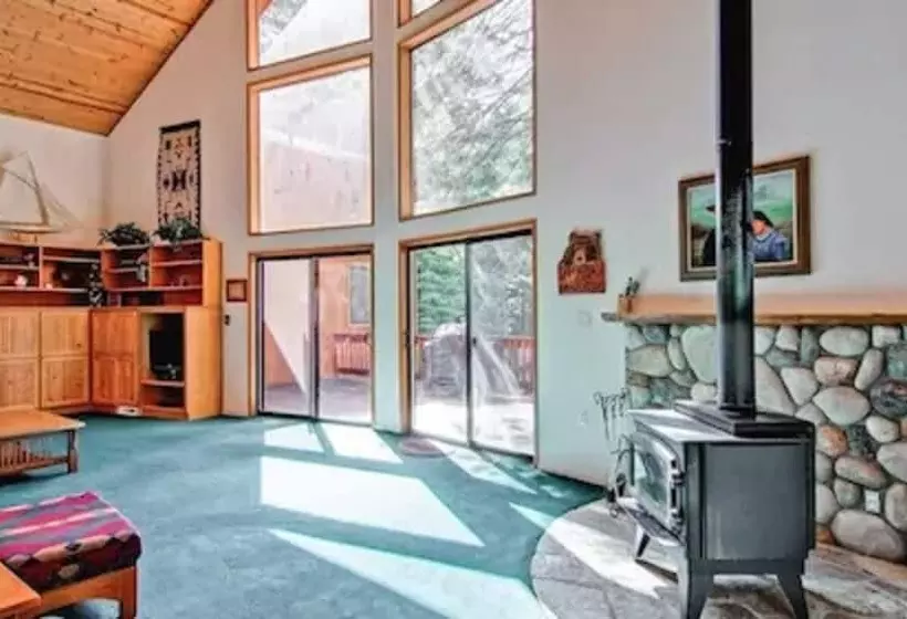 Scenic Wonders Yosemite View 3 Bedrooms