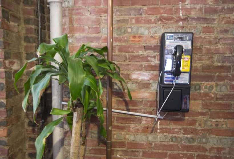 旅馆 International Students Residence