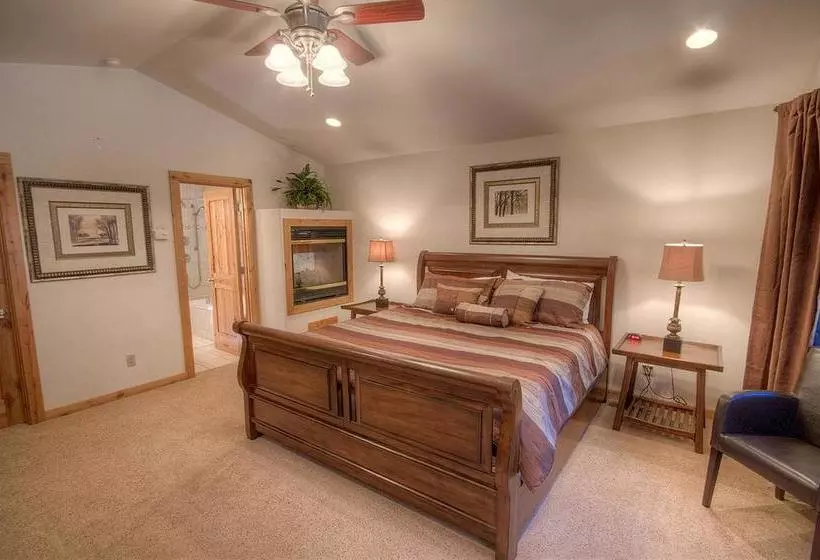 Отель Angora Lake Road Holiday Home