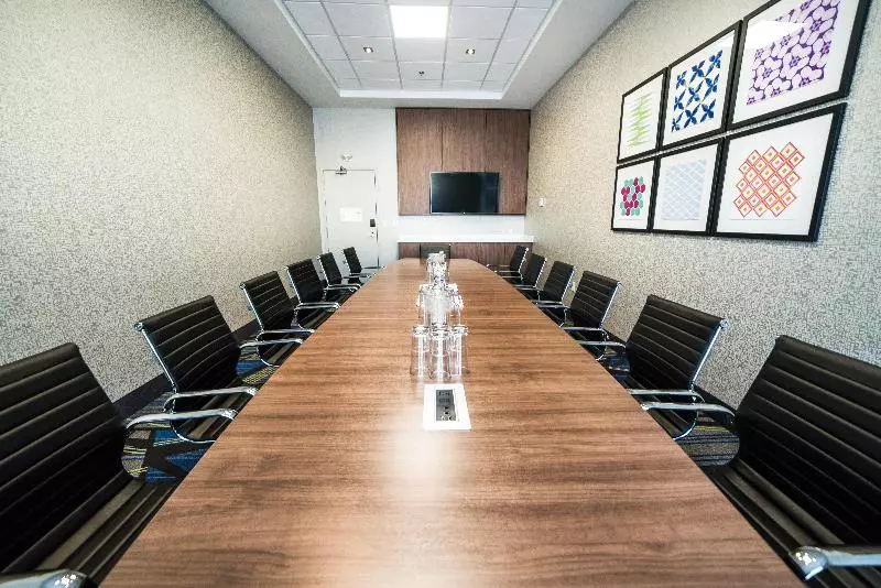 酒店 Candlewood Suites West Edmonton Mall Area, An Ihg