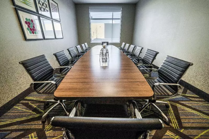 酒店 Candlewood Suites West Edmonton Mall Area, An Ihg